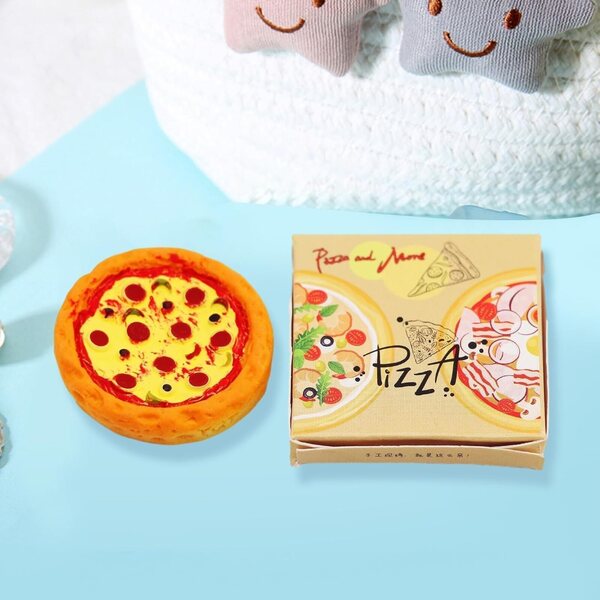 Miniatur-Pizza-Set 1:12 – 2 Teile aus Kunstharz für Puppenhäuser und Dekorationen