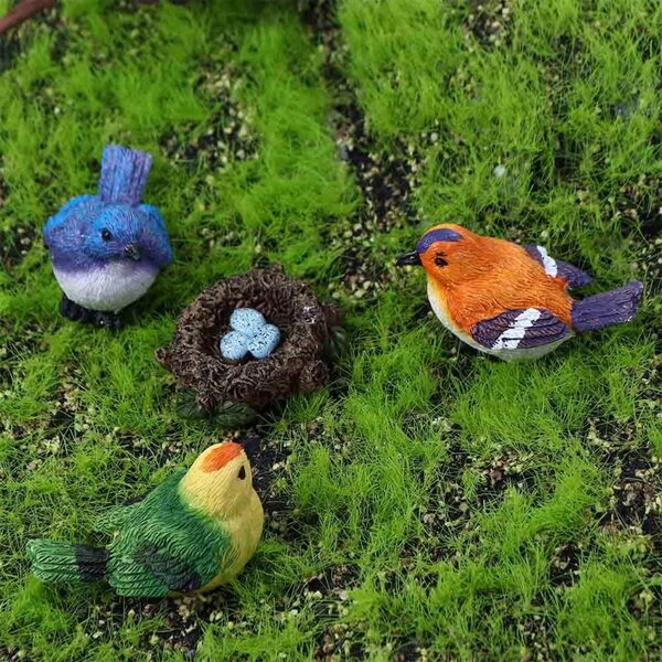 Decorazione mini resina giardino delle fate con uccellino verde e piante grasse