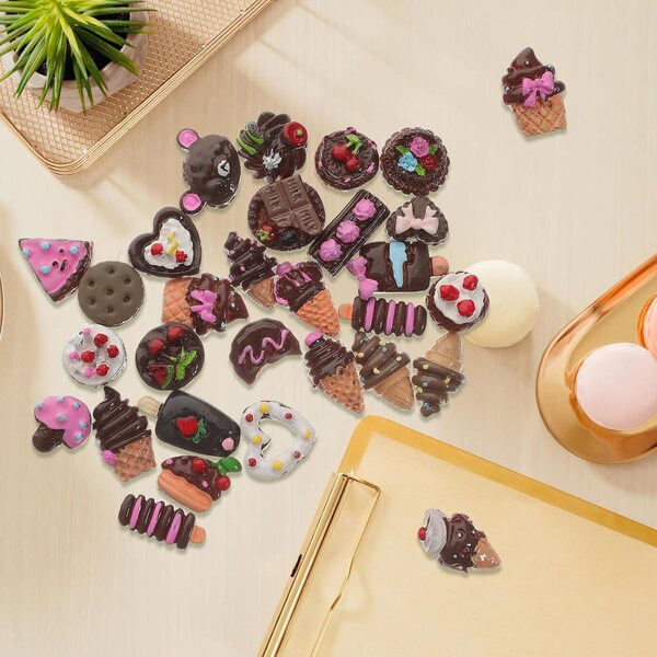30 Pezzi Modelli Dessert Finti in Plastica Morbida per Decorazioni e Allestimenti