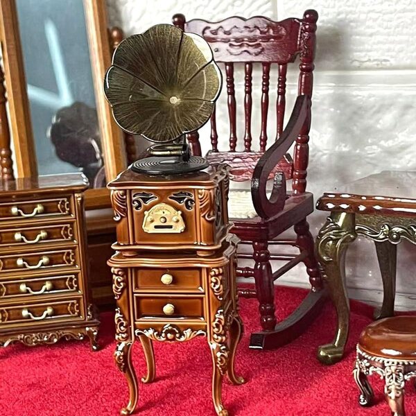 Alnicov Miniatur-Grammophon 1:12 mit 3 Melodien für Diorama und Dekoration