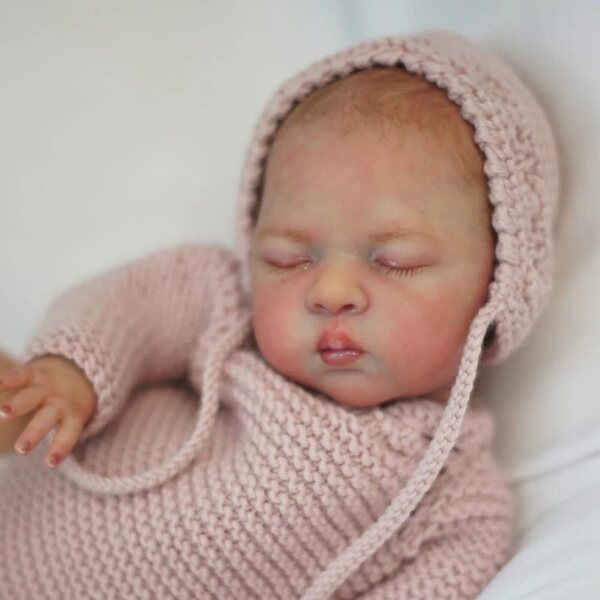 Bambola Reborn in Vinile 26 cm con Occhi Chiusi, Realistica e Morbida, Bambina Luca