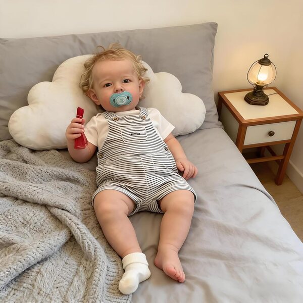 Bambola Reborn Liam 50 cm in Vinile Corpo Intero con Accessori e Capelli Biondi