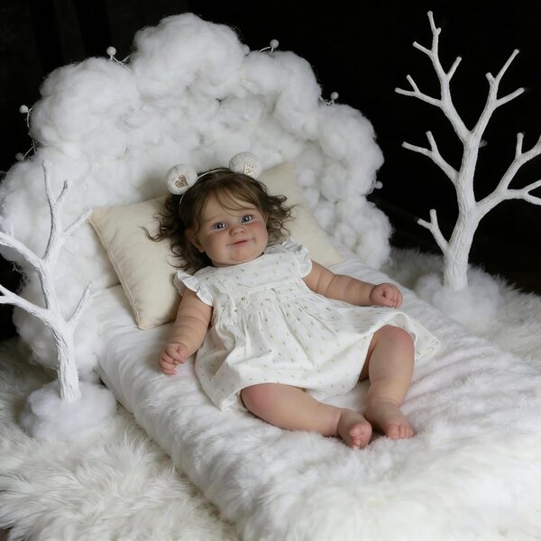 Bambola Reborn Maddie 50 cm con Corpo in Vinile Realistico e Accessori Completi