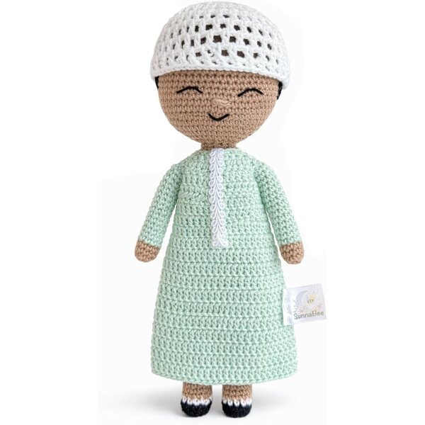Handgefertigte islamische Häkelpuppe von Naim mit Kufi, Buchstaben und Papiersamen