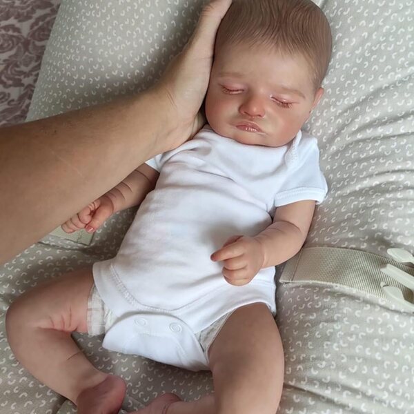 Lonian Reborn-Puppe, 43,2 cm, realistischer Baby-Körper aus weichem Stoff, mit Zubehör