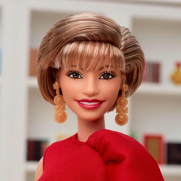 Barbie Signature Collection Inspiring Women Isabel Allende, exklusive Puppe