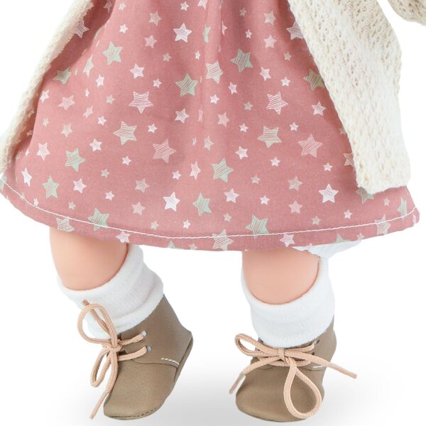 Marina & Pau Petite Winter Doll 40 cm – Weich und detailliert für Kinder