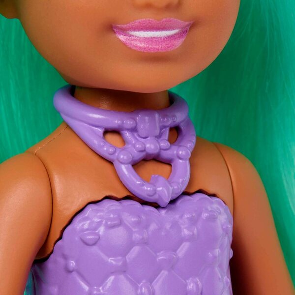 Barbie Dreamtopia Chelsea Unicorn bambola con coda staccabile e capelli verdi