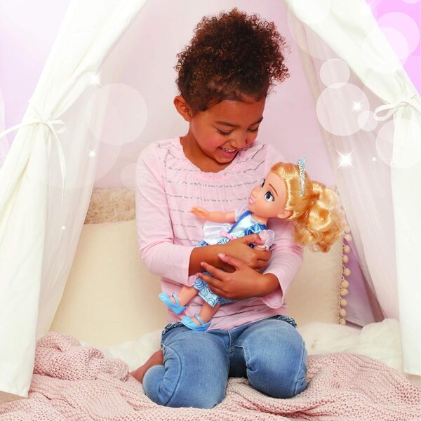 Disney Princess Cinderella 38 cm große Puppe mit funkelnden Augen, Kleid, Schuhen und Tiara