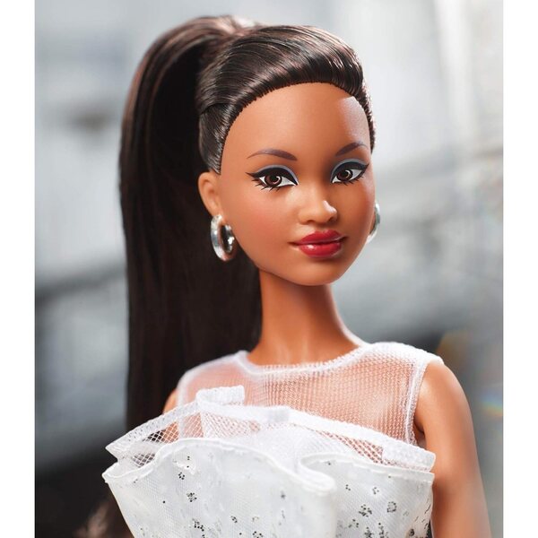 Barbie 60° Anniversario Bambola da Collezione con Abito Brillante Ispirato al Diamante