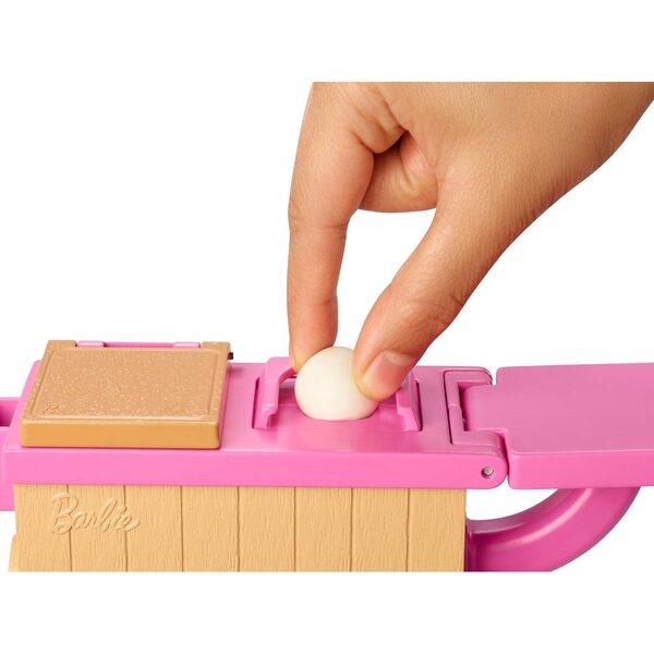 Barbie Nudelbank-Spielset mit Puppe und Küchenzubehör für Kinder ab 3 Jahren
