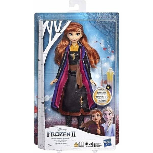 Hasbro Frozen2 Modepuppe mit hellem Kleid und eleganter Frisur