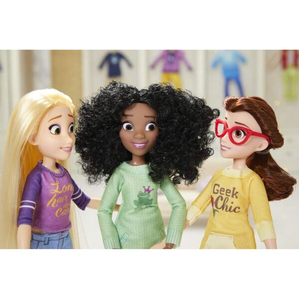 Disney Princess Comfy Squad Lässige und modische Tiana-Puppe von Hasbro