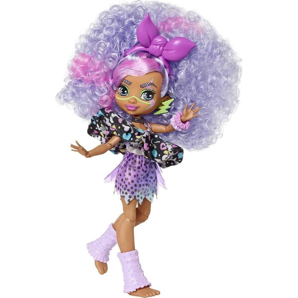 Bambola Cave Club Bashley Dino Rockin' Party con 10 accessori, capelli viola e outfit preistorico