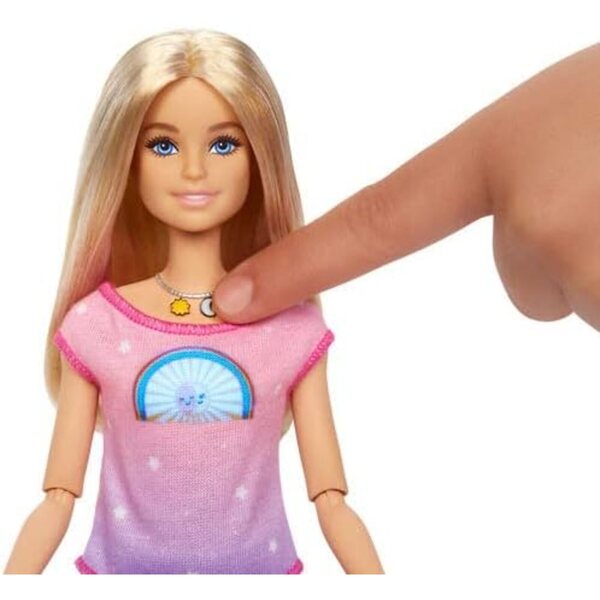 Barbie Self-Care Rise & Relax Puppe mit heller Haut für Momente des Wohlbefindens