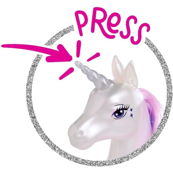 Steffi Love Fantasy Unicorn bambola 29 cm con unicorno luminoso e completo mobile