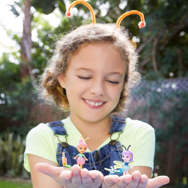 Mattel Enchantimals Bichiamigas veelkleurige pop met heldere details en vlindervleugels