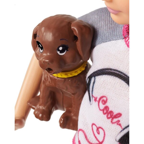 Barbie Skipper Koch- und Backpuppe mit kreativem Küchenzubehör