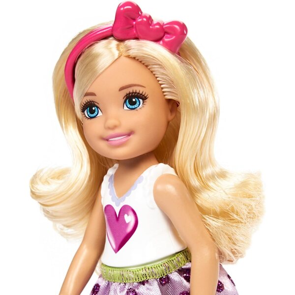 Chelsea und ihre Freunde-Puppe mit Barbie Dreamtopia-Zubehör – Mattel mehrfarbig