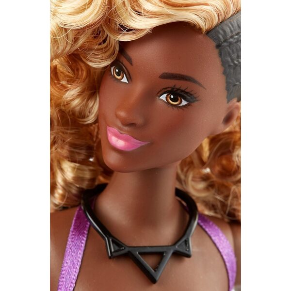 Barbie Fashionistas 57 con Stampa Tribale, Abito Colorato e Look Glamour