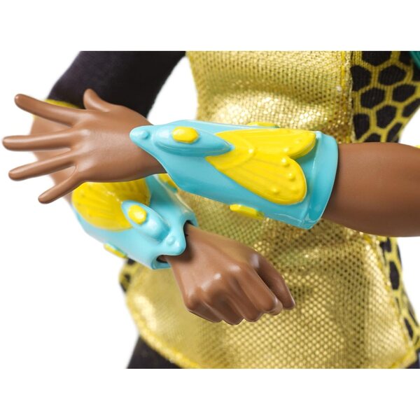 Bambola Bumblebee DC Super Hero Girls 30,5 cm con ali rimovibili e costume iconico