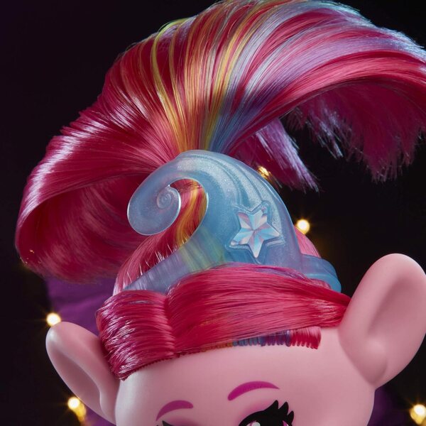 Hasbro Trolls World Tour - Poppy Glamour con 2 suoni e look Rock Pop multicolore