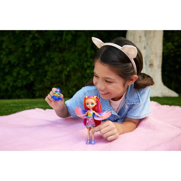 Enchantimals Trippi der Tukan mit Baldachin – Puppe mit bunten Flügeln und Zubehör, ab 4 Jahren