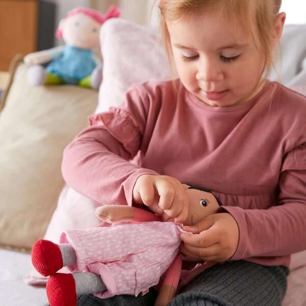 HABA Bambola Rumbi in Tessuto Morbido 25 cm, Lavabile e Ideale per Bambini 18+ Mesi