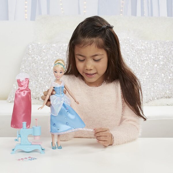 Disney Prinzessin Aschenputtel mit Accessoires – Kleider- und kreatives Druckset