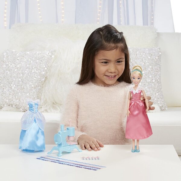 Disney Prinzessin Aschenputtel mit Accessoires – Kleider- und kreatives Druckset