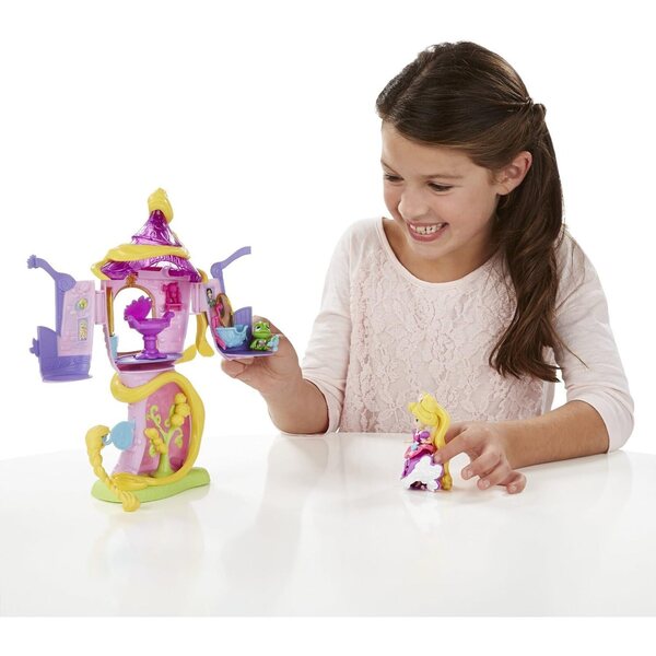 Disney Princess Rapunzels Turm – Stylin'-Spieleset mit kleiner Puppe und Zubehör