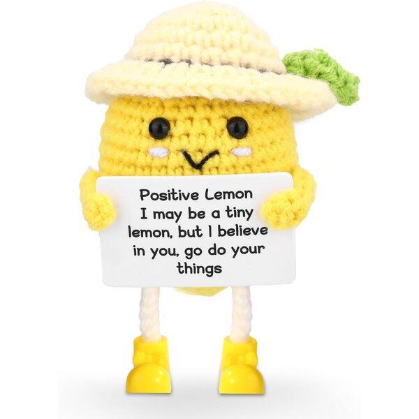 TOYMIS Positive Lemon aus Baumwolle 10x6,6 cm – Entzückende und inspirierende Häkelpuppe