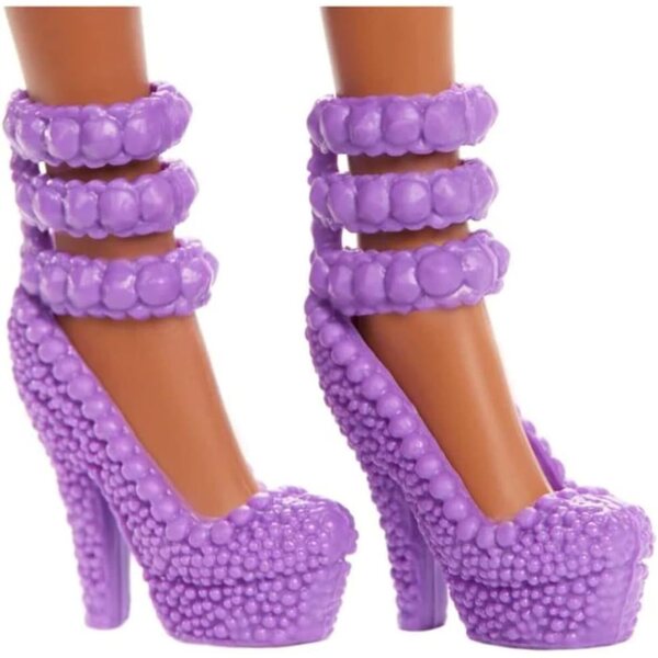 Barbie Dreamtopia Prinzessin mit verziertem Oberteil und funkelndem Rock