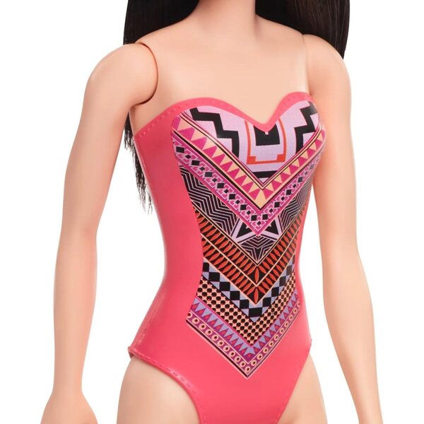 Barbie Bambola Mora con Costume da Bagno Rosa Grafica - Gioco Bambini 3+ Anni