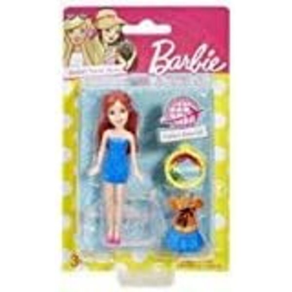 Barbie FDX97 Bambola con Abiti Multiculturali e Accessori Tema Pechino