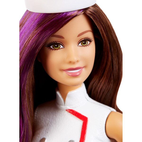 Barbie Spy Squad Teresa: Geheimagentenpuppe mit Kochkostüm