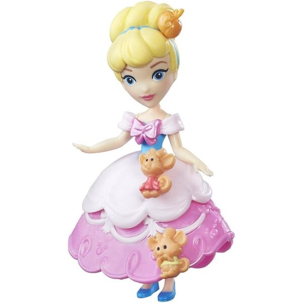Disney-Prinzessinnen Schneewittchen, Belle, Merida und Aschenputtel mit Mix & Match-Kleidern