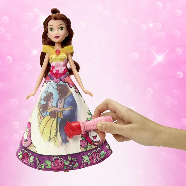 Disney Princess Belle: Puppe mit Zauberrock und Zubehör inklusive