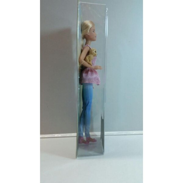 Barbie und der Schatz der Welpen: Barbie-Puppe mit Hund und Freizeitkleidung