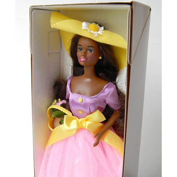 Mattel Primavera Fiore Barbie Afroamericana - Bambola Collezione 2024