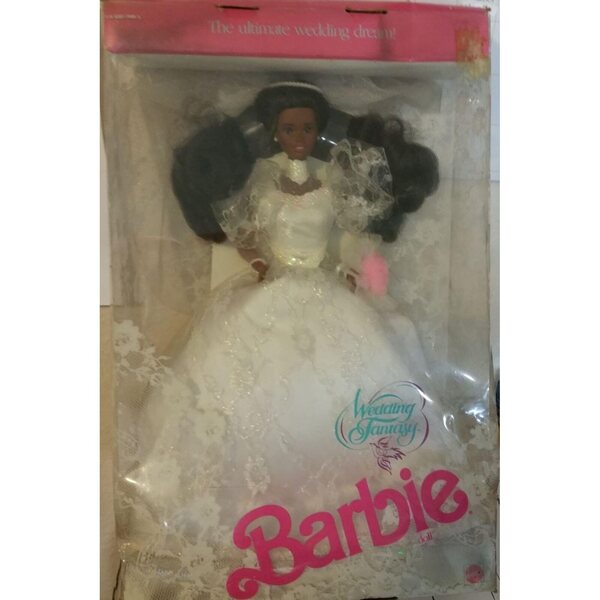 Wedding Fantasy Barbie - Barbie Sposa con Abito da Sogno e Dettagli Eleganti