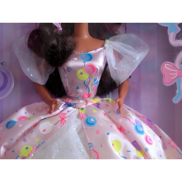 29 cm große brünette Barbie-Geburtstagspuppe mit rosa Kleid und Accessoires von Mattel, 1996