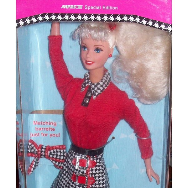Ponytails Barbie Special Edition AAFES 1997 с пълни аксесоари