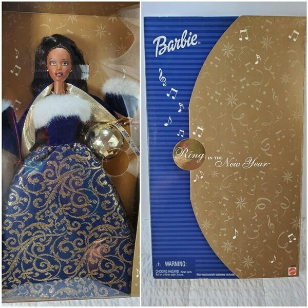 Barbie-Ring im Neujahrs-Afroamerikaner mit blauem Rock und weißem Fell