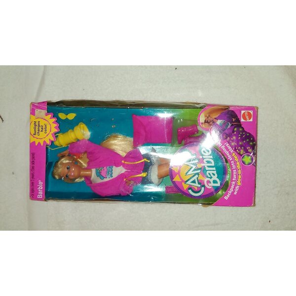 Barbie Field Barbie 1993 mit verwandelbarem Rucksack und Zubehör