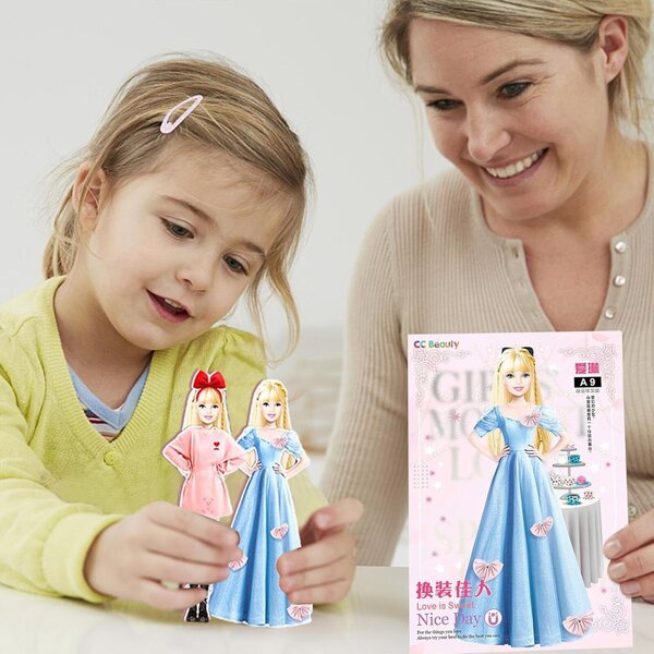 Tragbare Magnetpuppen 10 x 14,5 cm, kreatives Spielset für Mädchen von 4–7 Jahren
