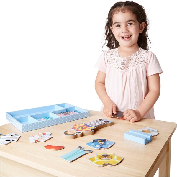 Melissa & Doug Julia – Magnetische Holzpuppe mit 24 Teilen zum Anziehen