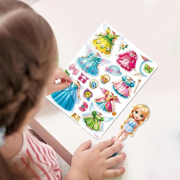 Magnetische Anziehpuppen für Mädchen, Prinzessin mit Kleidung aus Acrylpapier