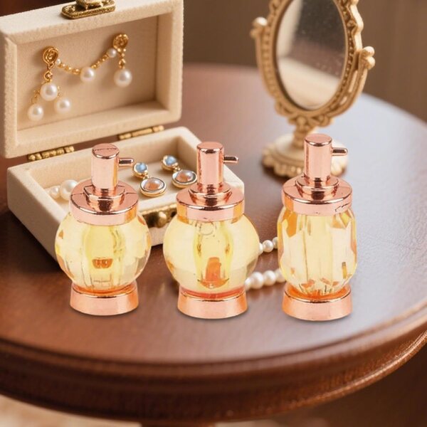 Set mit 3 Mini-Parfums für Puppenhäuser 1:12 aus Glas und Roségoldlegierung
