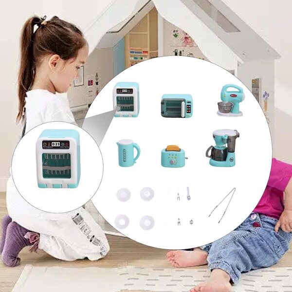 Set aus blauen Miniatur-Küchengeräten mit Zubehör für Kinderspiele